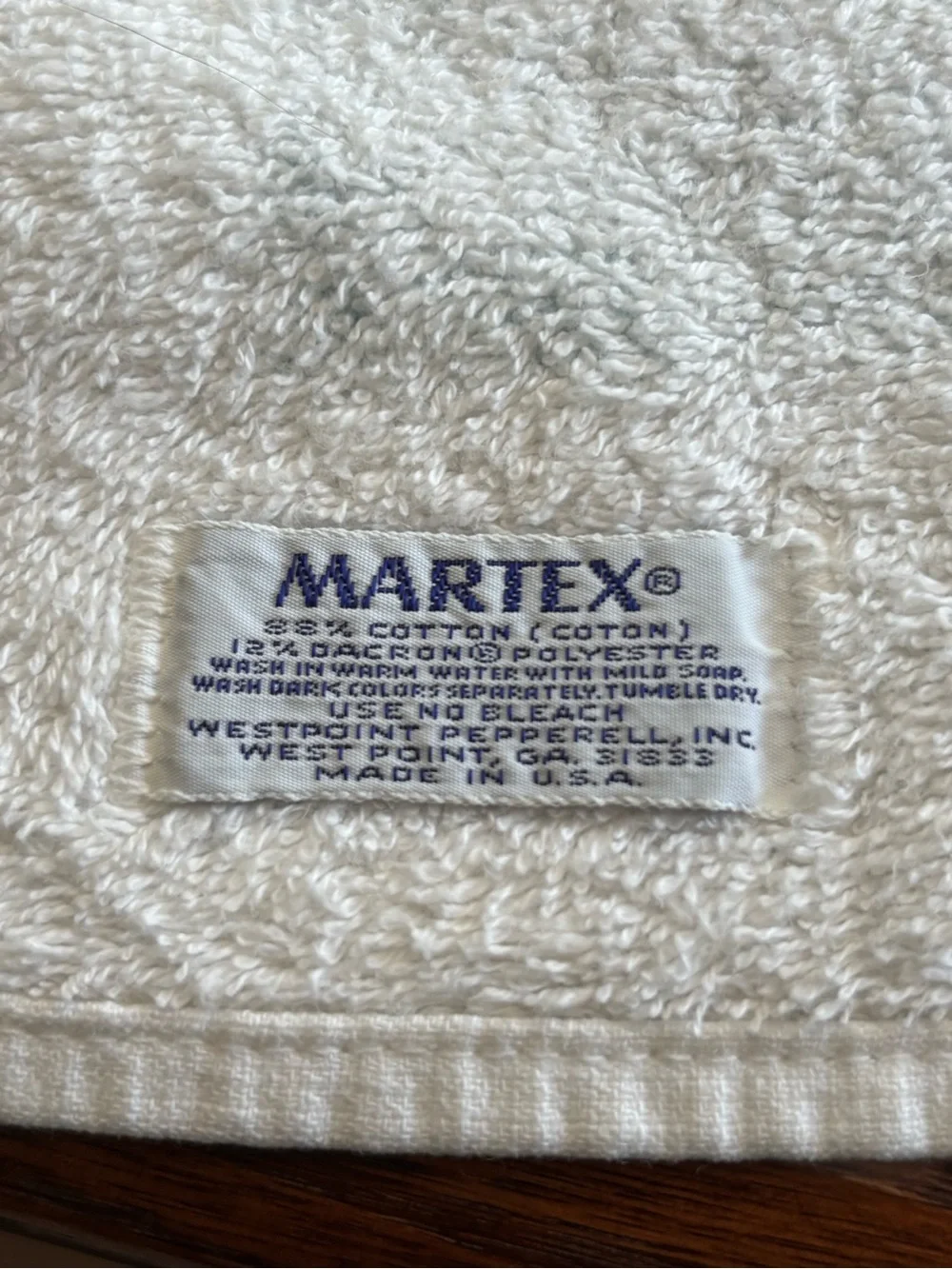 Vintage Martex Village Scene Holiday Bath Towel Christmas Made USA Cottagecore